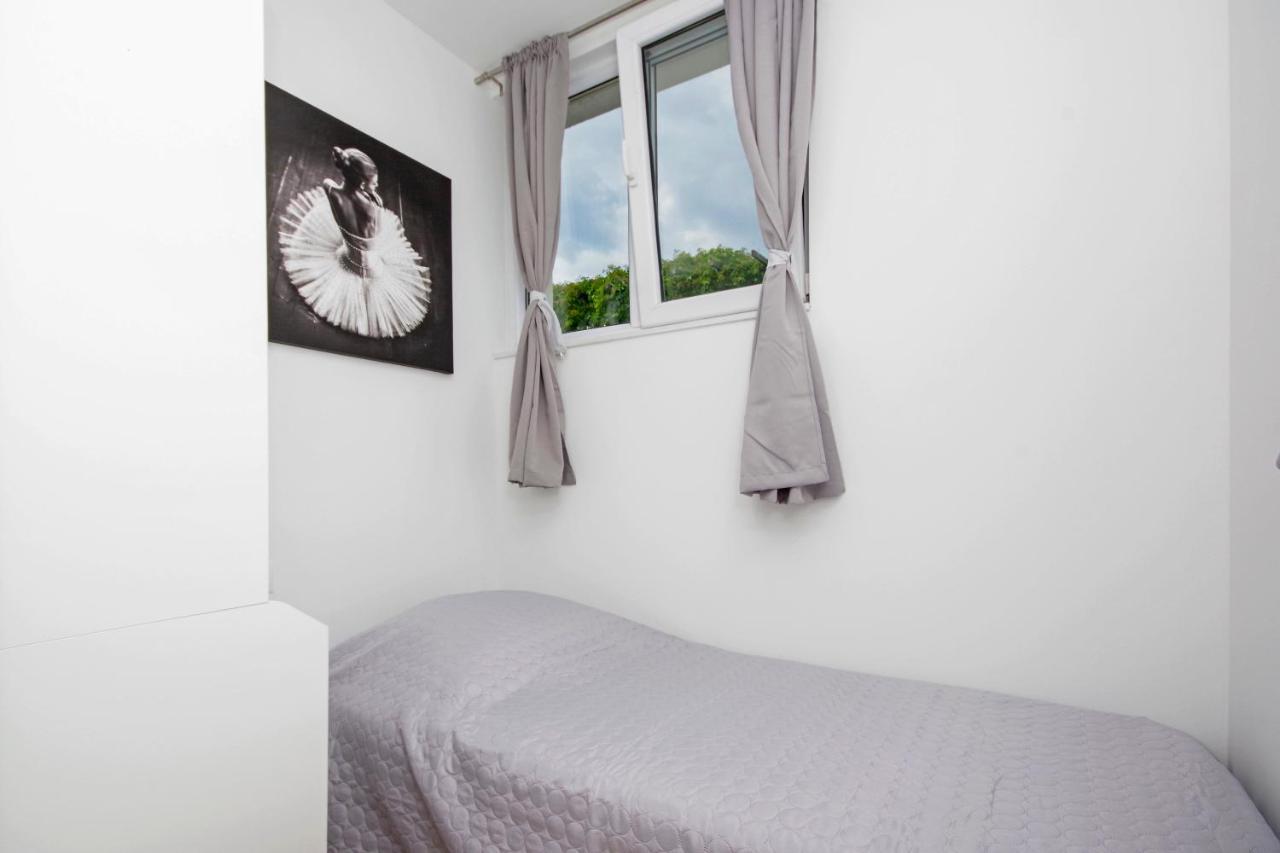 Apartments Luny Makarska Exterior photo