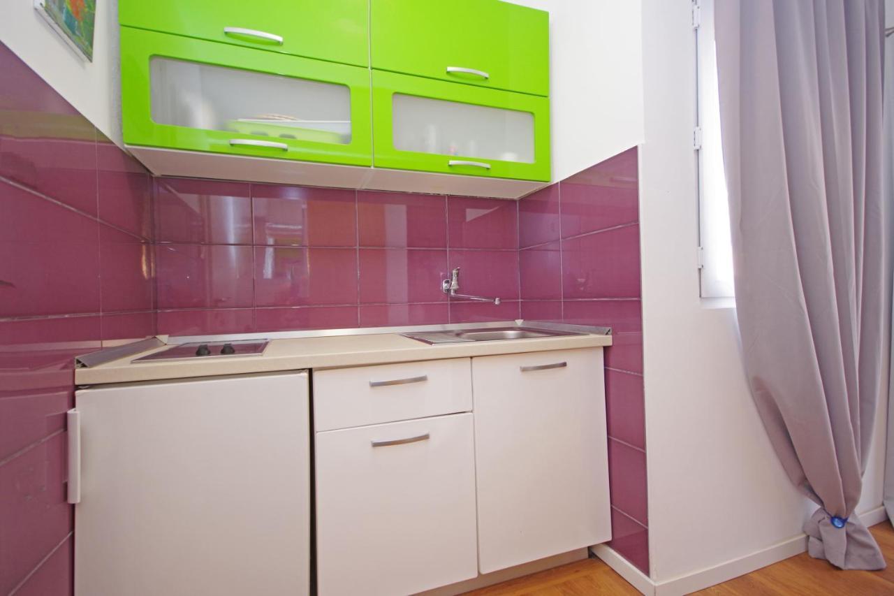 Apartments Luny Makarska Exterior photo